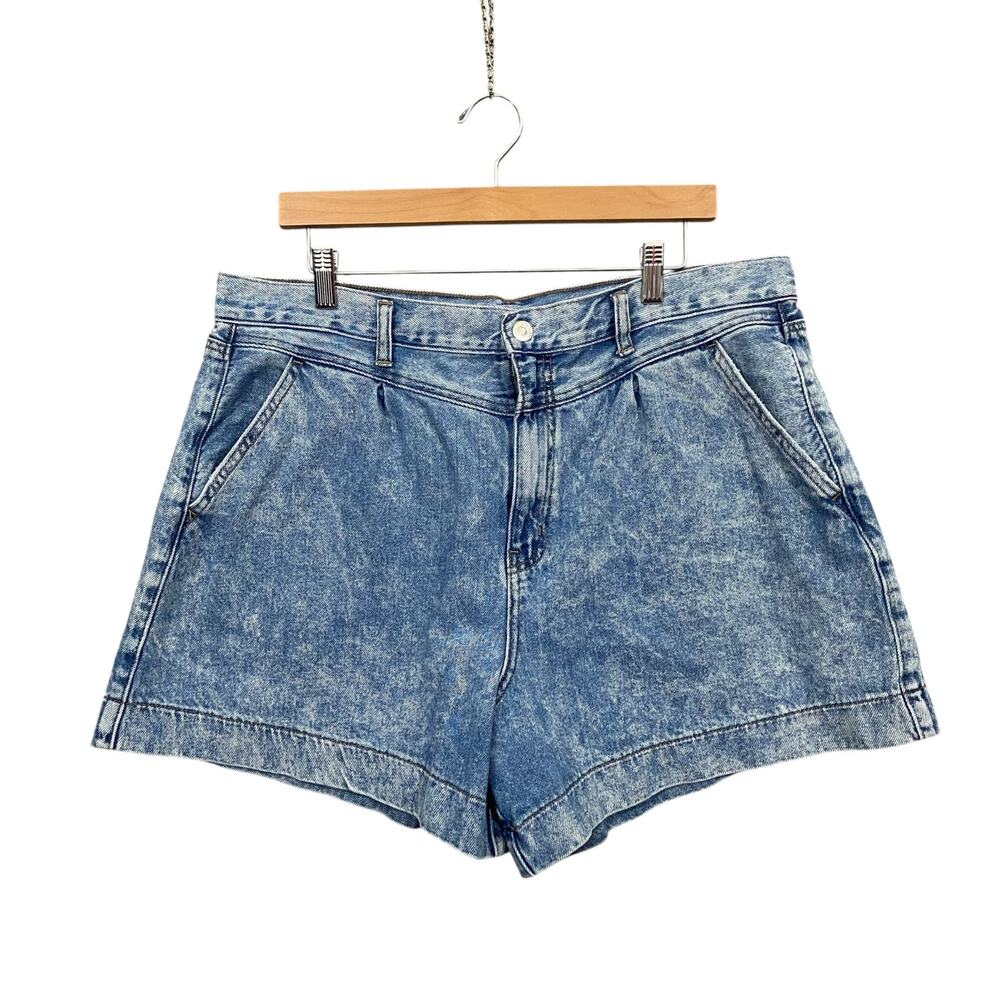 American Eagle Shorts Womens Size 18